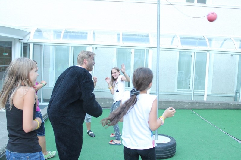 Village Camps International Summer Camp Leysin, Switzerland 2026-08-15 https://www.villagecamps.com/journals_admin/images/699-34-petting zoo (147).jpg
